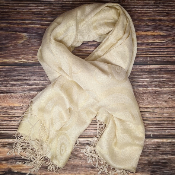 Pashmina VINTAGE Ivory Cream Winter Fringe Scarf - Picture 1 of 3